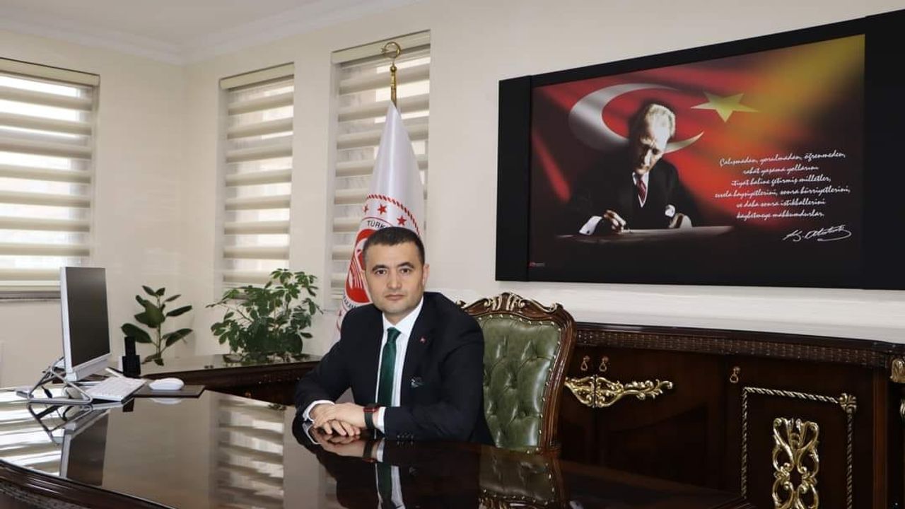 Emirdağ Kaymakamı Bilici: Türk Milleti Cumhuriyetine Son Nefesine Kadar Sahip Çıkacak