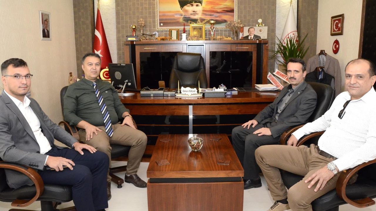 TOÇ BİR-SEN Başkanlarından, Afyonkarahisar İl Tarım ve Orman Müdürü Özkan Parlak’a ziyaret!