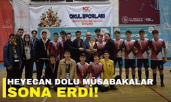 Heyecan dolu Genç Erkekler Futsal Müsabakaları Tınaztepe Spor Salonunda sona erdi!