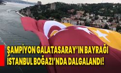 Şampiyon Galatasaray’ın bayrağı İstanbul Boğazı’nda dalgalandı