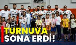 İscehisar Belediye Başkanlığı Voleybol Turnuvası Sona Erdi