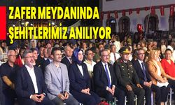 Zafer Meydanında şehitlerimiz anılıyor!