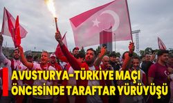 Avusturya-Türkiye maçı öncesinde taraftar yürüyüşü