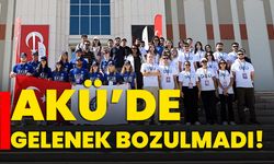 AKÜ’de gelenek bozulmadı!