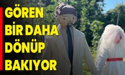 Gören Bir Daha Dönüp Bakıyor