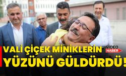 Vali Çiçek miniklerin yüzünü güldürdü!