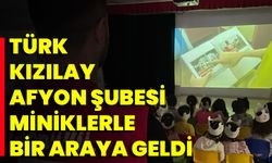 Türk Kızılay Afyon Şubesi Miniklerle Bir Araya Geldi