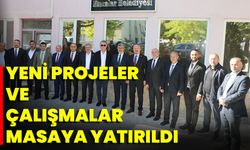 AK Parti Heyeti Hocalar İlçesinde: Yeni Projeler Ve Çalışmalar Masaya Yatırıldı