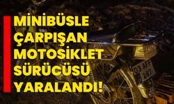 Minibüsle çarpışan motosiklet sürücüsü yaralandı!