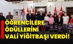 Öğrencilere ödüllerini Vali Yiğitbaşı verdi!