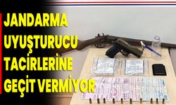 Jandarma Uyuşturucu Tacirlerine Geçit Vermiyor