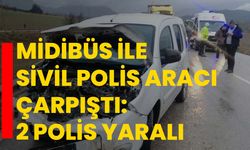 Midibüs ile sivil polis aracı çarpıştı: 2 polis yaralı