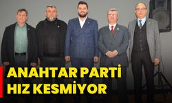 Anahtar Parti Hız Kesmiyor