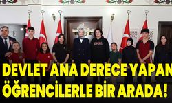 Devlet Ana Derece Yapan Öğrencilerle Bir Arada!