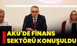 AKÜ'de Finans Sektörü Konuşuldu