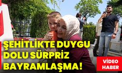 Şehitlikte duygu dolu sürpriz bayramlaşma!