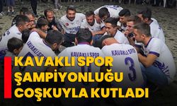 Kavaklı Spor şampiyonluğu coşkuyla kutladı