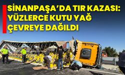 Sinanpaşa’da Tır Kazası: Yüzlerce Kutu Yağ Çevreye Dağıldı