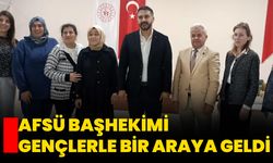 AFSÜ Başhekimi Gençlerle Bir Araya Geldi