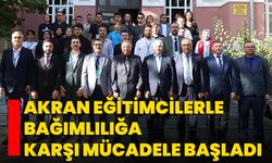 Akran Eğitimcilerle Bağımlılığa Karşı Mücadele Başladı