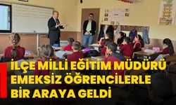 İlçe Milli Eğitim Müdürü Emeksiz öğrencilerle bir araya geldi