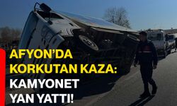 Afyon’da korkutan kaza: Kamyonet yan yattı!