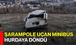 Şarampole Uçan Minibüs Hurdaya Döndü