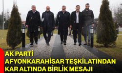 AK Parti Afyonkarahisar Teşkilatından Kar Altında Birlik Mesajı