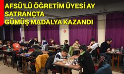 AFSÜ’lü Öğretim Üyesi Ay Satrançta Gümüş Madalya Kazandı