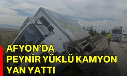 Afyon’da Peynir Yüklü Kamyon Yan Yattı