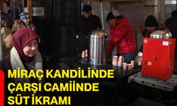 Miraç Kandilinde Çarşı Camiinde Süt İkramı