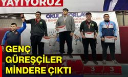 Genç güreşçiler mindere çıktı