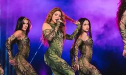 Profesyonellik Dersi! Düşen Shakira Ayağa Kalkıp Devam Etti