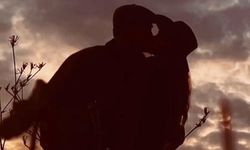 Magazinde Bomba Etkisi! Ulusoy ve Malbora’dan İlk Aşk Karesi