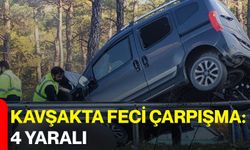 Kavşakta Feci Çarpışma: 4 Yaralı