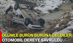 Ölümle Burun Buruna Geldiler: Otomobil Dereye Savruldu