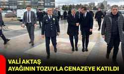 Vali Aktaş Ayağının Tozuyla Cenazeye Katıldı!