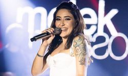 Melek Mosso’dan Sosyal Medya Hamlesi: Abonelik Geliri Gündem Oldu