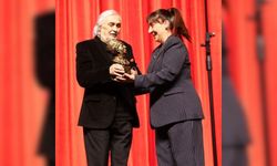 BİNNUR KAYA RÜYA GİBİ BİR ÖDÜL ALDI