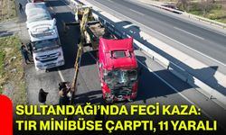Sultandağı’nda Feci Kaza: Tır Minibüse Çarptı, 11 Yaralı