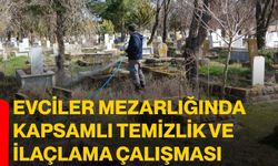 Evciler Mezarlığında Kapsamlı Temizlik ve İlaçlama Çalışması