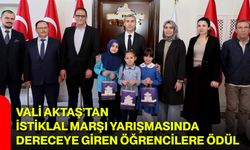 Vali Aktaş’tan İstiklal Marşı Yarışmasında Dereceye Giren Öğrencilere Ödül