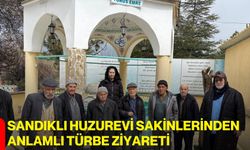 Sandıklı Huzurevi Sakinlerinden Anlamlı Türbe Ziyareti