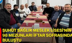 Şuhut Sağlık Meslek Lisesi'nin 98 mezunları iftar sofrasında buluştu