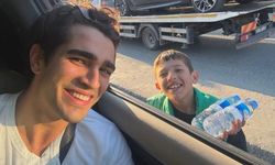 Trafikte Karşılaştı, Küçük Hayranını Kırmadı: Mert Ramazan Demir’in Jest Anı