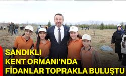 Sandıklı Kent Ormanı’nda Fidanlar Toprakla Buluştu