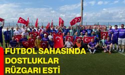 Futbol sahasında dostluklar rüzgarı esti