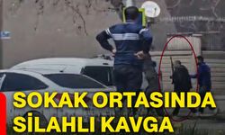 Sokak ortasında silahlı kavga