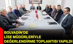 Bolvadin’de Lise Müdürleriyle Değerlendirme Toplantısı Yapıldı