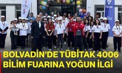Bolvadin’de TÜBİTAK 4006 Bilim Fuarına Yoğun İlgi